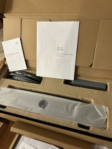 New Open Box Cisco CS-KIT-MINI-K9 TTC7-26 TTC5-09 Web Conference W/ TOUCH10+