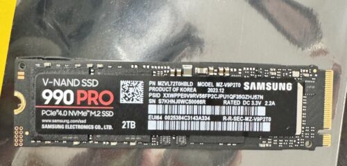 Samsung 990 PRO 2TB NVMe PCIe 4.0 M.2 2280 (MZ-V9P2T0) Internal SSD