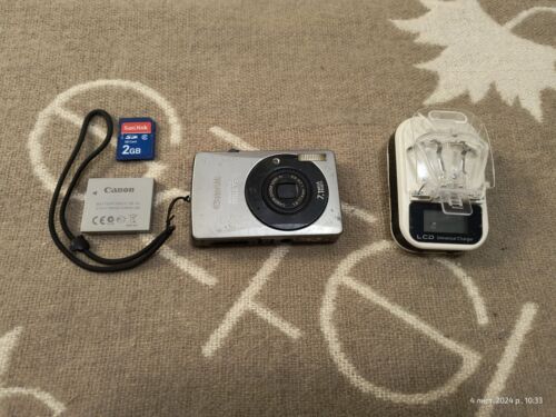 Canon PowerShot Digital ELPH SD750 / Digital IXUS 75 7.1MP Digital Camera Silver