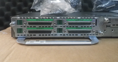 Cisco 2651XM Router 48F/256D NM-32A Terminal Server 2511 12.4 CCNA 1-YR Warranty