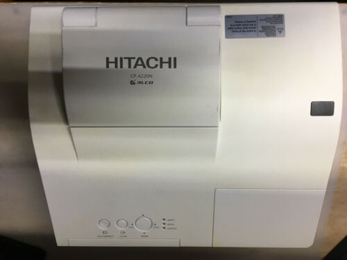 Hitachi1 Cp-A220N XGA 3LCD Ultra short-throw projector