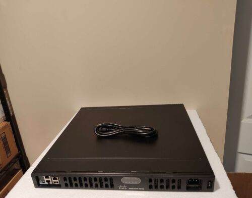 CISCO ISR4331-AX/K9 3-Port Gigabit Router Seck9 Appxk9  ISR4331 AX *NOT AFFECTED