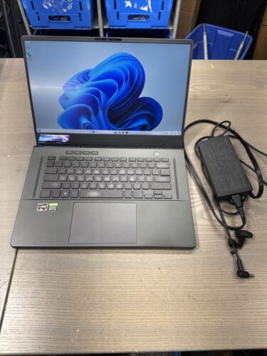 ASUS ROG Zephyrus G15 – 15.6″ QHD 165Hz, Ryzen 9 6900HS, RTX 3060, 16GB RAM