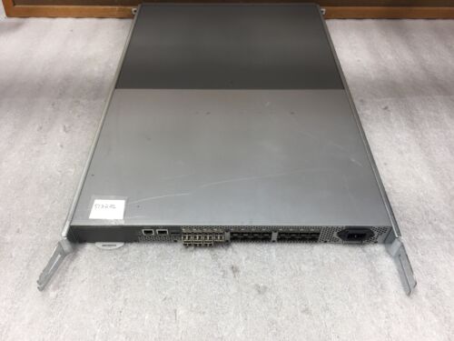 HP StorageWorks AM866A 8/8 SAN Switch HSTNM-N019 24 Port (8 Active) FC Switch