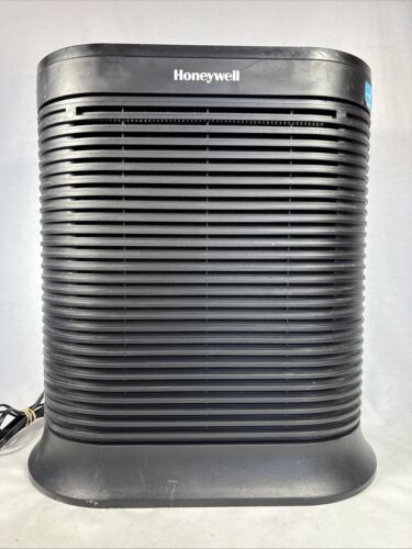 Honeywell HPA200 Tru Hepa Air Purifier Black Allergen *New HEPA Filters* Tested