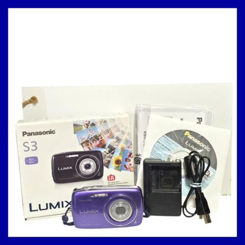 Panasonic Lumix  S3 DMC S3 14.1MP  Digital camera 8gb Card Boxed Charger Blue