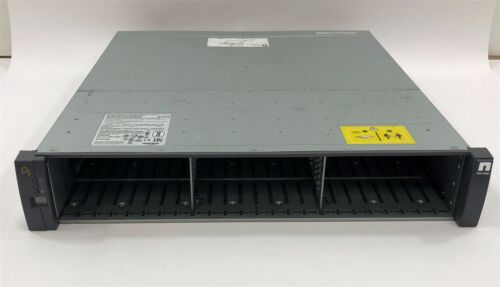 NetApp NAJ-1501 2x IOM12 111-02850+C3 Controllers 2x 114-00148 913W Power Supply