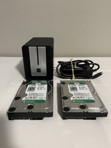 D-Link DNS-323 W/ 2 2TB Hard Drives And Power Supply Excellent Condition