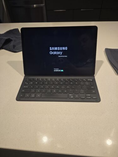 Samsung Galaxy Tab S8 – 128GB w/ SPen