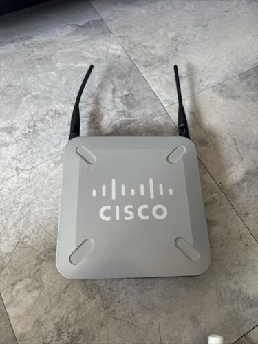 Cisco Wireless WiFi RV 220W Firewall N Network Broadband Security Device Only