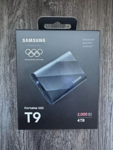 SAMSUNG T9 PORTABLE SSD  4TB MU-PG4T0B BRAND NEW,SEALED