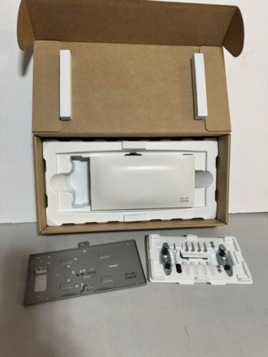 CISCO MERAKI MR33-HW Dual-band 802.11ac WAP – UNCLAIMED w/BRACKET & MOUNT KIT