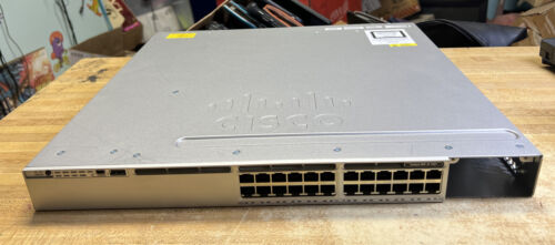 Cisco Catalyst 3850 48-Port Network Switch WS-C3850  NO AC Power Supply