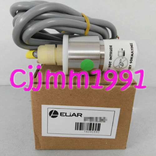 MSP-300-100-P-3-N-1 Industrial Pressure Sensors 0-100psig 0.5-4.5V NIB