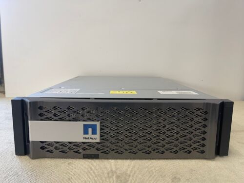 Netapp FAS8200 Filer NAF-1601 2x 111-02493+F1 2x Power