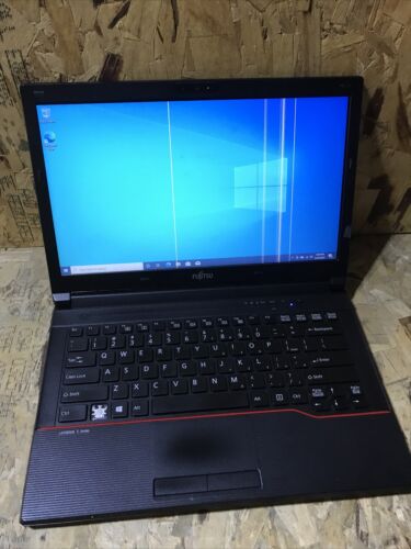 Fujitsu LIFEBOOK E546 CORE i5-6200U INTEL 4GB 128GB SSD WIN10 PRO A045