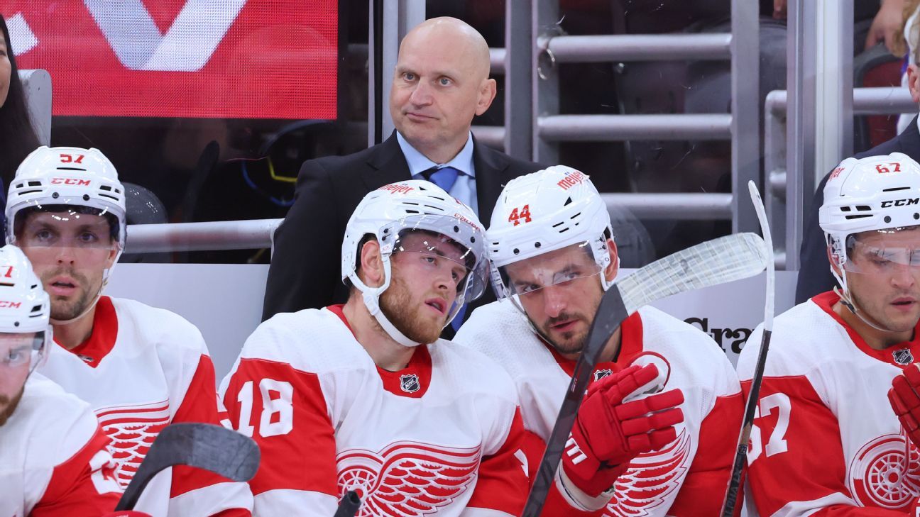 Red Wings fire coach Derek Lalonde, bring in Todd McLellan