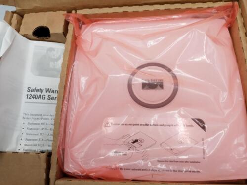 Cisco AIR-LAP1131AG-A-K9 Wireless Access Point 2.4/5GHz 54Mbps W/ Accessories