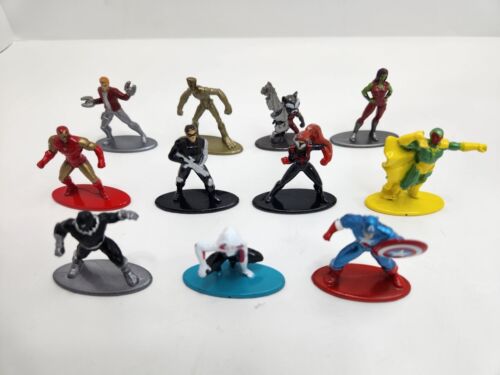 11 Marvel Metal Mini Figures by Jada toys