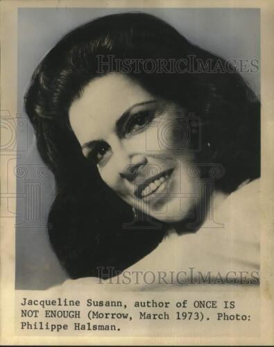 1973 Press Photo Jacqueline Susann, Author of “Once Is Not Enough” – sap74355