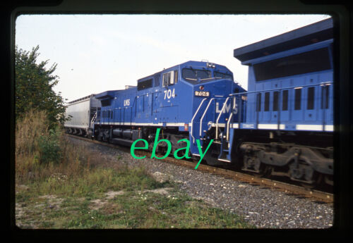 Orig Slide Conrail / Locomotive Management Services LMS #704 C40-8W 1994