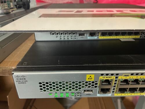 CISCO FPR-2140 Appl. incl. FPR2K-FAN 2 X FPR2K-PWR-AC-400 HD COSMETIC ISSUE.