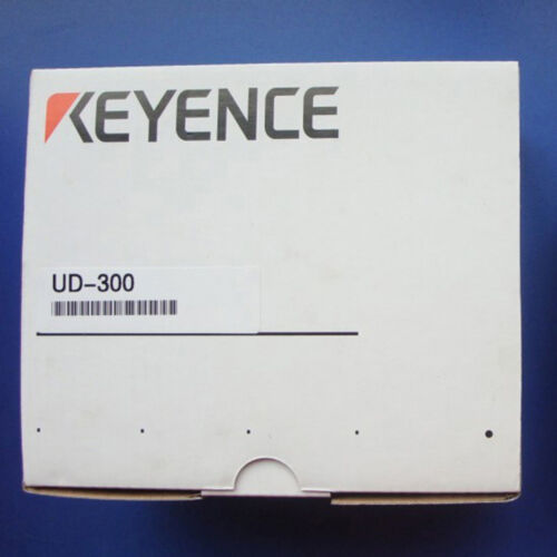 *PREOWNED* Keyence DT-100 Data Storage Terminal Unit 24/30Vdc Class 2 + Warranty