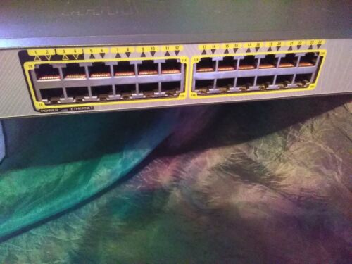 Cisco Catalyst Express with Power Cord – 500 Series  24-Port 10/100 PoE Switch