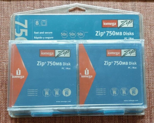 Iomega Zip 750 Disk 8 Pack 750MB PC MAC Data Storage Disc Blank Media New Sealed