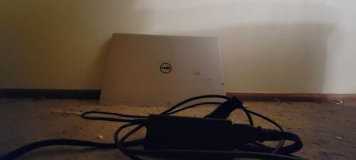 Dell Inspiron 17 5000 Series i5755-2143SLV 17.3in. (1TB, Intel AMD A Series…