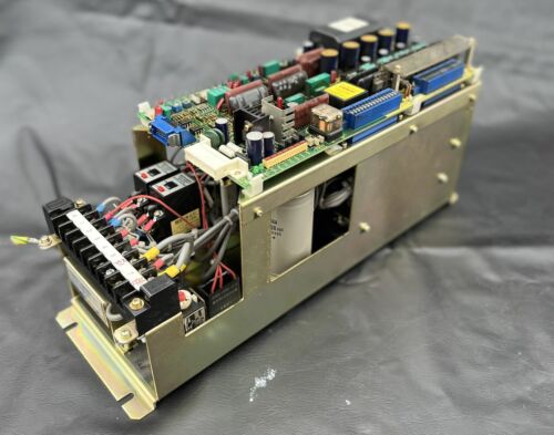 Fujitsu FANUC A20B-0009-0320/05B VELOCITY CONTROL UNIT A06B-6047-H002