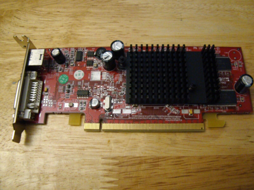 ATI Radeon X300 SE 128MB PCIe Video Card HP 398332-001 353049-003 NEW