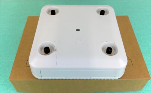 Cisco Aironet AIR-AP3802E-B-K9 Dual-Band Controller Access Point – No Antennas