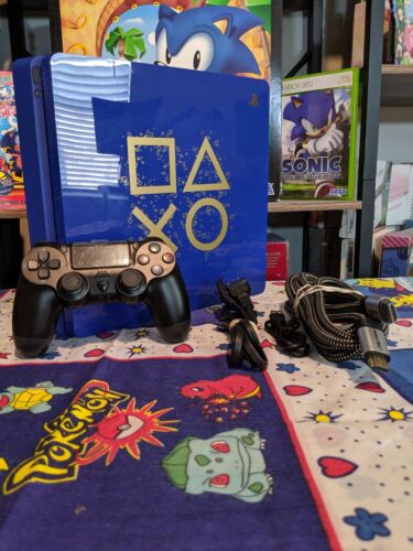 PS4C – Sony PlayStation 4 Days of Play Limited Edition Blue w/BLACK CONTROLLER