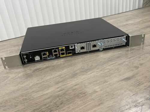 Cisco ISR4321/K9 V04. Gig Enterprise Router 800-44681-03 R#001