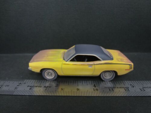 Johnny Lightning 1970 Plymouth Cuda dusty hidden rarity lemon tws Loose New 1:64