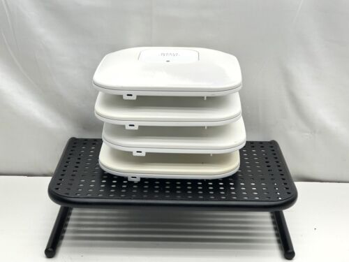 lot of 4 CISCO Aironet AIR-LAP1142N-A-K9 Dual Band Wireless Access Point