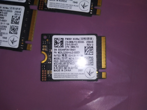 Samsung PM991 MZ9LQ256HAJD-000D1 256GB NVMe SSD