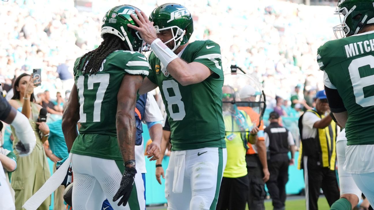 Jets’ Adams — ‘It would be dope’ to catch Rodgers’ 500th TD pass