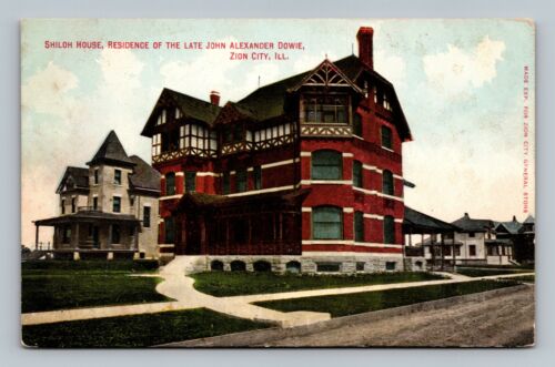 ZION CITY ILLINOIS THE SHILOH HOUSE RISIDENCE OF JOHN DOWIE POSTCARD (E-5)