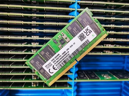 SK Hynix 16GB DDR5 5600MHz 1Rx8 PC5-5600B HMCG78AGBSA095N 262p Laptop SODIMM RAM