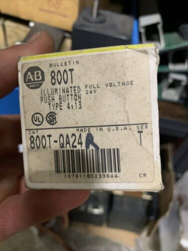 ALLEN BRADLEY 800T-QA24R ILLUMINATED PUSH BUTTON