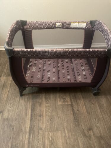 Babytrend EZrest Nursery Center Playpen Silver Cloud