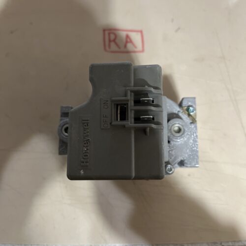 VR8205S2395 HVAC Furnace Gas Valve