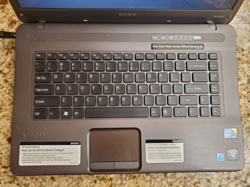 Sony Vaio PCG-7184L Laptop | Copper | Intel Core 2 Duo  | 4GB RAM | Boots Bios!