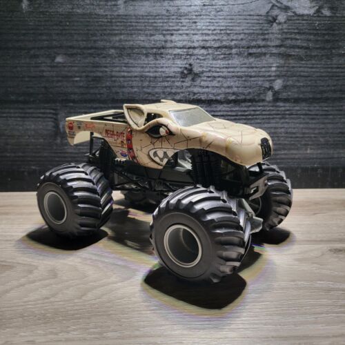 Hot Wheels Monster Jam 1:24 Mega Bite Monster jam truck