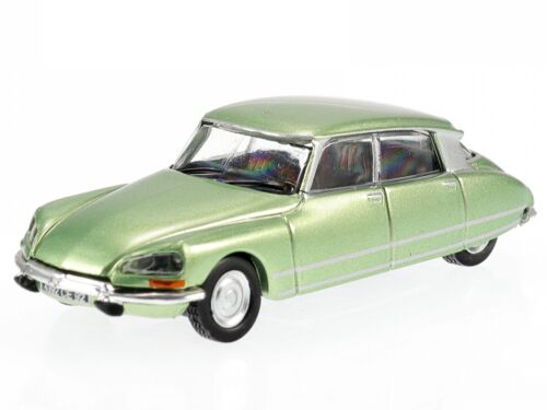 Citroen DS23 1972 green metallic diecast model car 157086 Norev 1:87