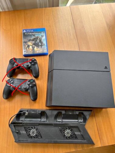 Sony PlayStation 4 500GB Console, Charging Stand For Controller + Titanfall 2