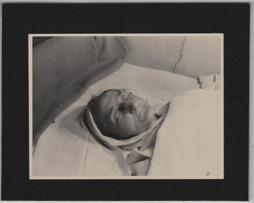 Original 1930s emotive post mortem of a woman