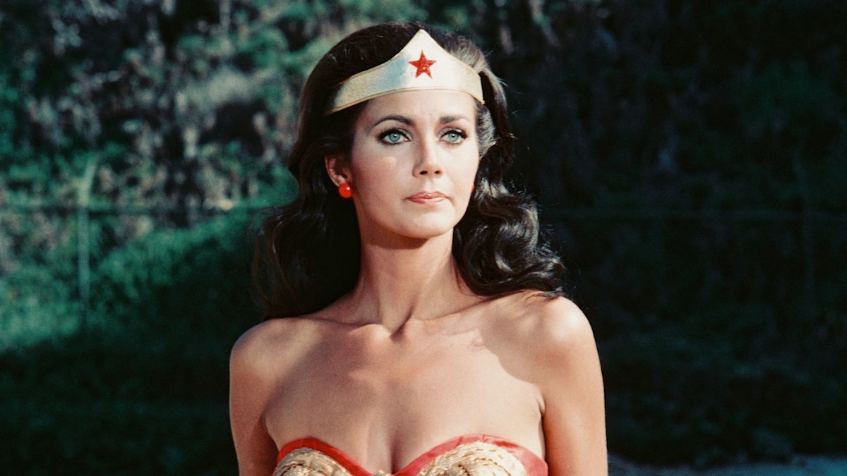 Lynda Carter returns to Wonder Woman roots for bold new photoshoot and looks age-defying